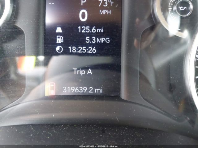 Ram 2500 Tradesman  4x2 8' Box Image 4