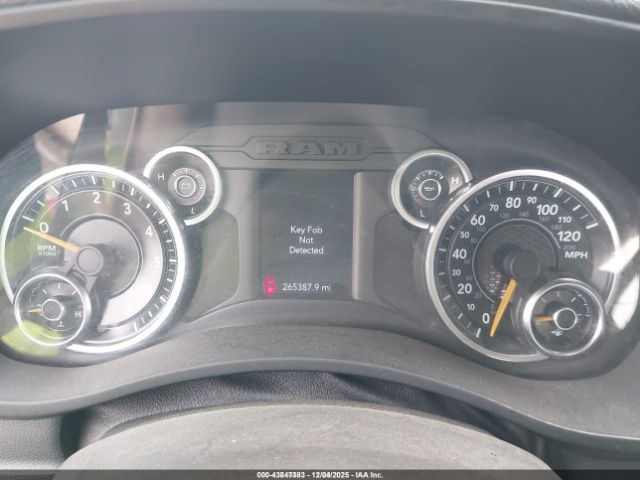 Ram 2500 Tradesman  4x2 8' Box Image 12