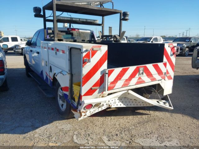Ram 2500 Tradesman  4x2 8' Box Image 3