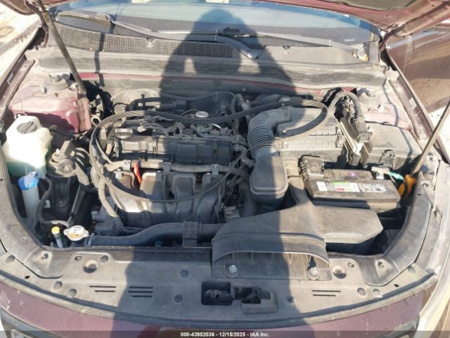 Kia Optima Lx Image 12