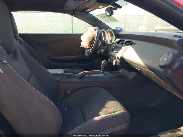 Chevrolet Camaro 1lt Image 13