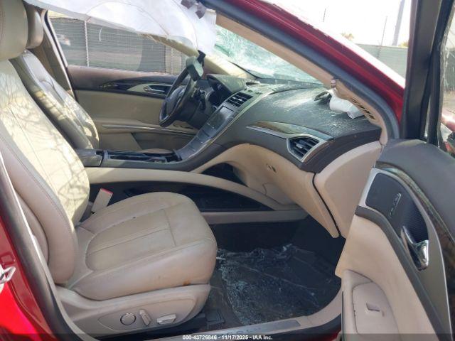 Lincoln MKZ Image 13