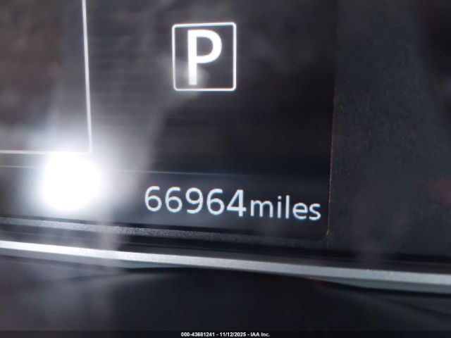 Nissan Kicks Sv Image 2