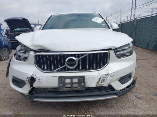 Volvo XC40 T4 Inscription Image 2