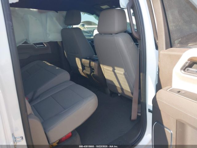 Chevrolet Silverado 1500 4wd  Short Bed Lt Trail Boss Image 9