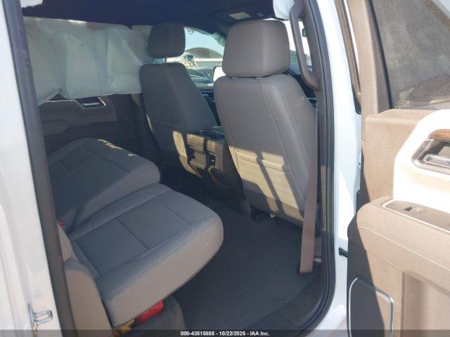 Chevrolet Silverado 1500 4wd  Short Bed Lt Trail Boss Image 9