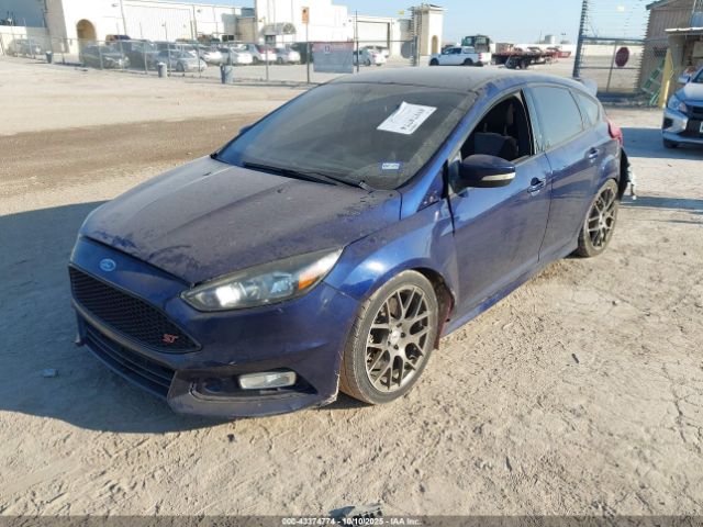 Ford Focus St Image 5