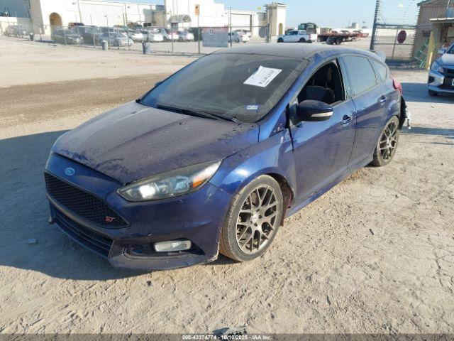 Ford Focus St Image 5