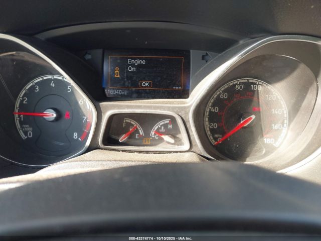 Ford Focus St Image 13