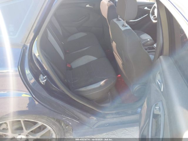 Ford Focus St Image 14