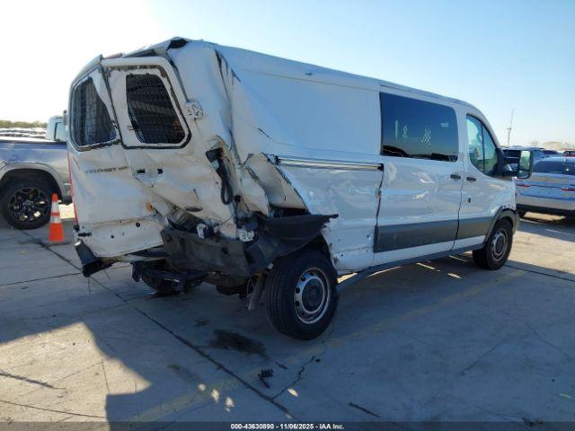 Ford Transit Image 2
