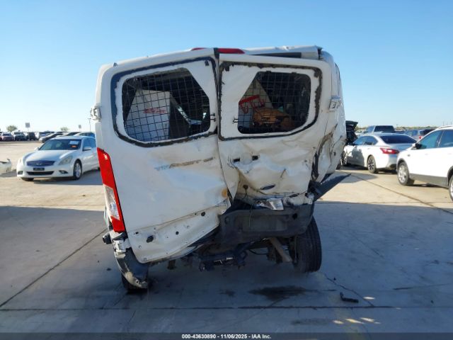 Ford Transit Image 13