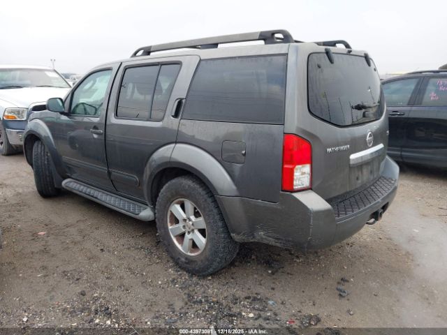 Nissan Pathfinder Se Image 4