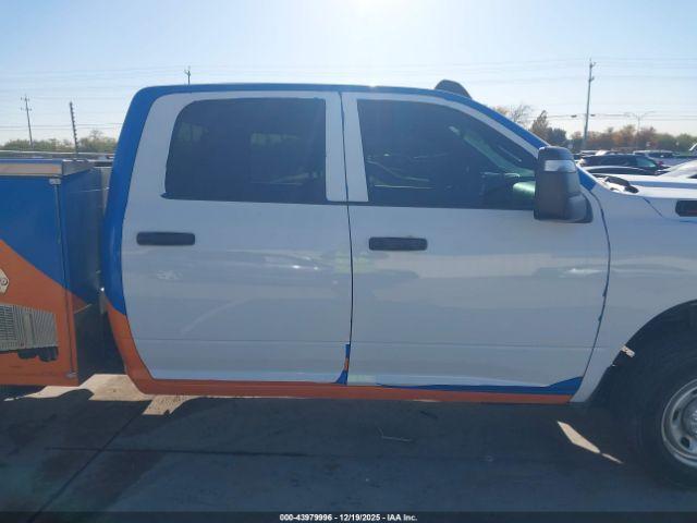 Ram 2500 Tradesman  4x2 8' Box Image 9