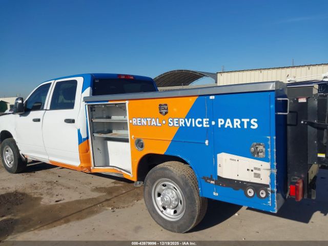 Ram 2500 Tradesman  4x2 8' Box Image 17