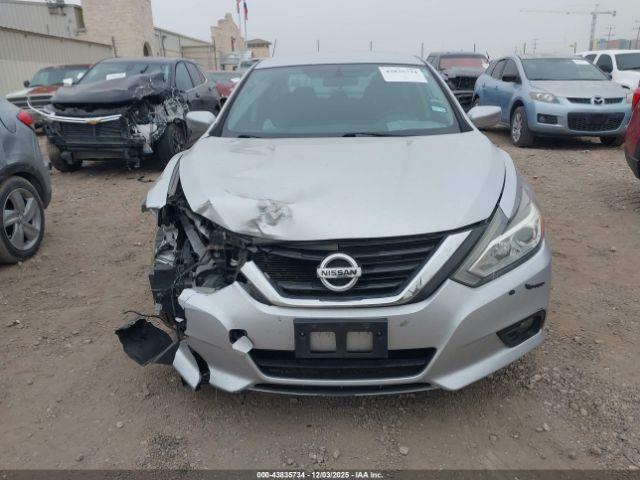 Nissan Altima 2.5 Sv Image 7