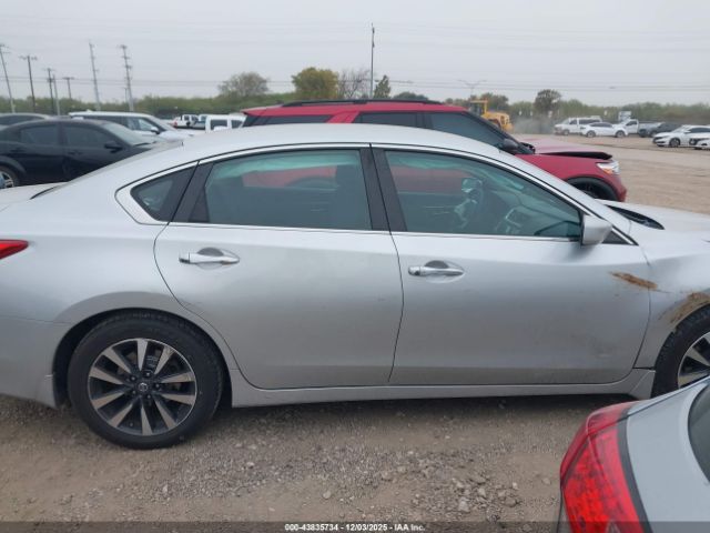 Nissan Altima 2.5 Sv Image 2