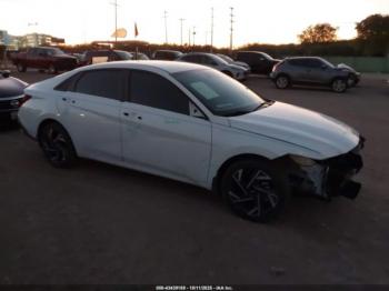  Salvage Hyundai ELANTRA