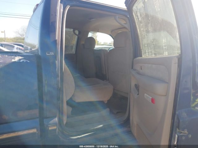 Chevrolet Silverado 2500 Ls Image 4