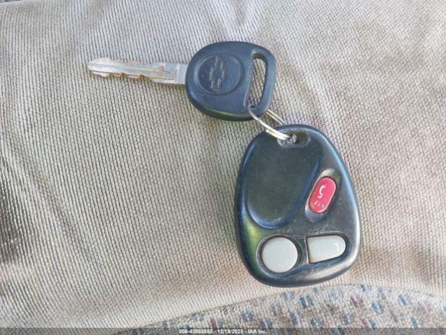 Chevrolet Silverado 2500 Ls Image 2