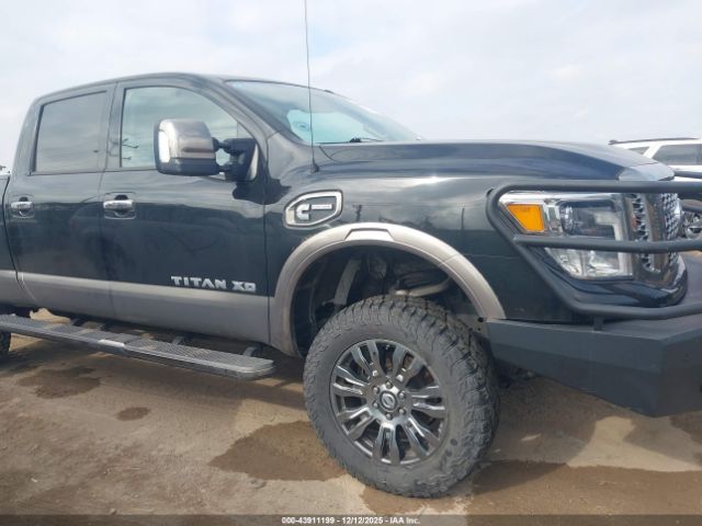 Nissan Titan Platinum Reserve Diesel Image 7