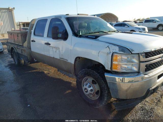  Salvage Chevrolet Silverado 3500