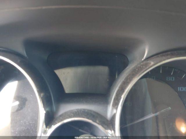 Buick Enclave Leather Image 2