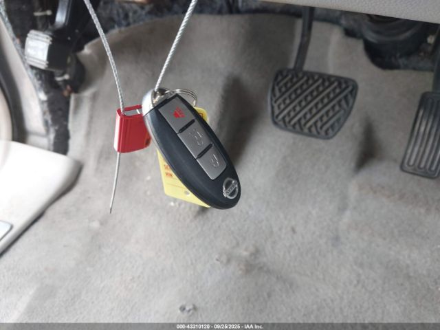 Nissan Quest Sv Image 10