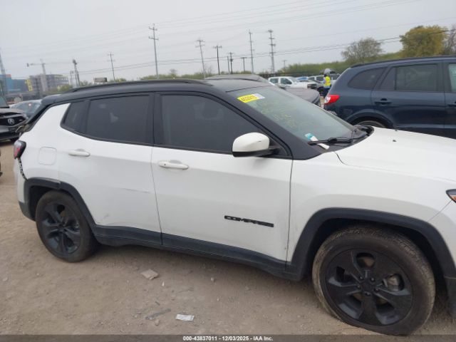 Jeep Compass Altitude Fwd Image 9