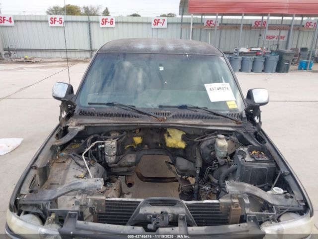 Chevrolet Silverado 1500 Ls Image 9