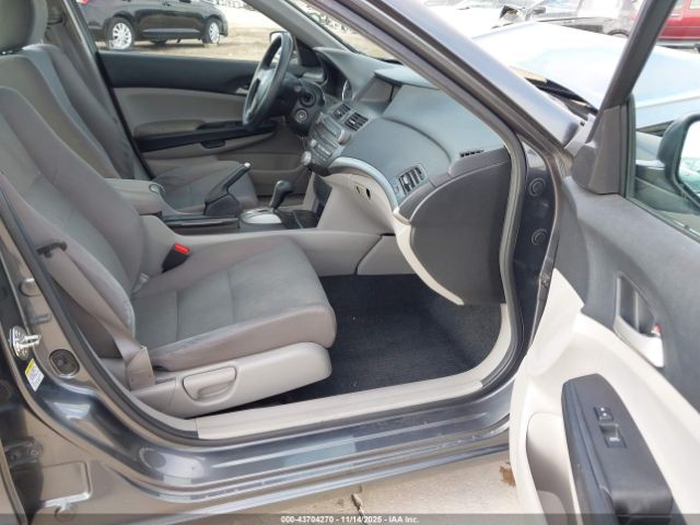 Honda Accord 2.4 Lx-p Image 4