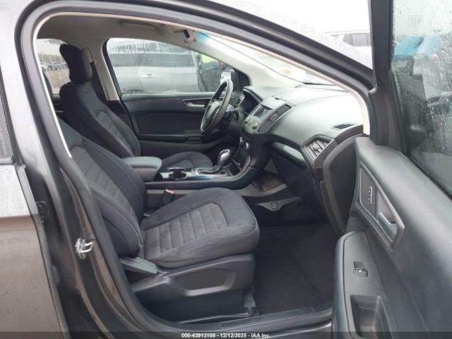 Ford Edge Se Image 2