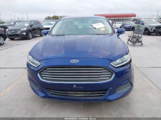 Ford Fusion Se Image 15