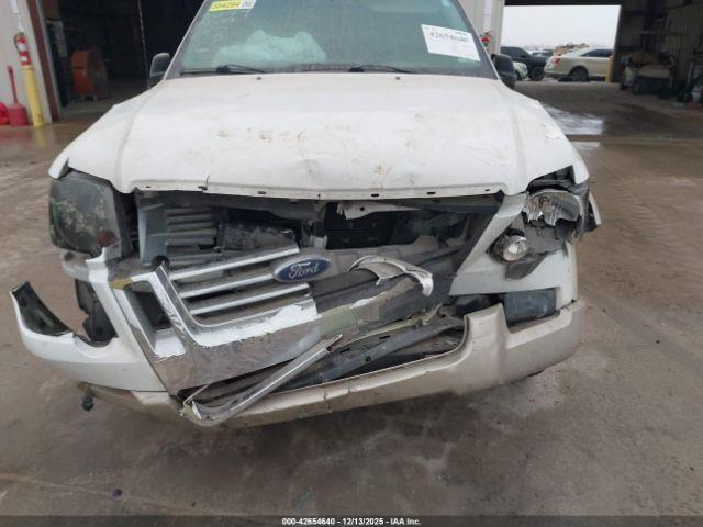 Ford Explorer Eddie Bauer Image 2