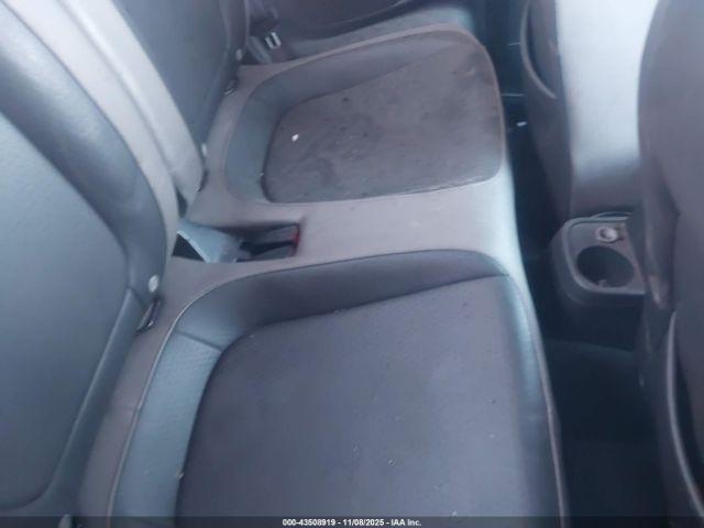 Volkswagen Beetle 1.8t Fleet Edition Image 11