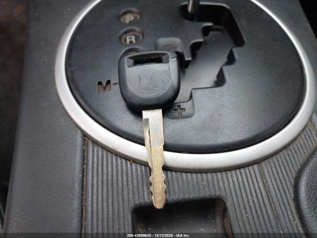 Mazda MX-5 Miata Grand Touring Image 12