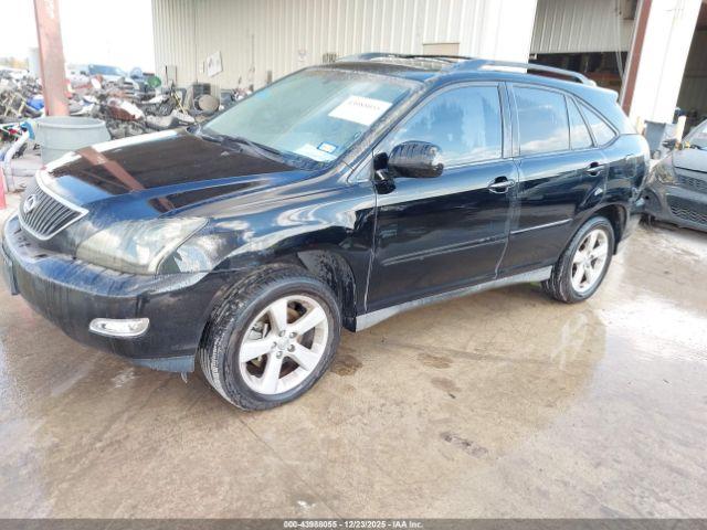 Lexus RX Image 10