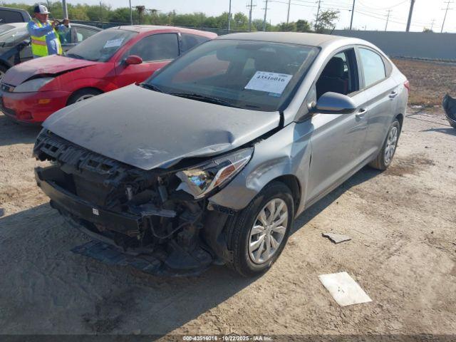 Hyundai ACCENT Se Image 2