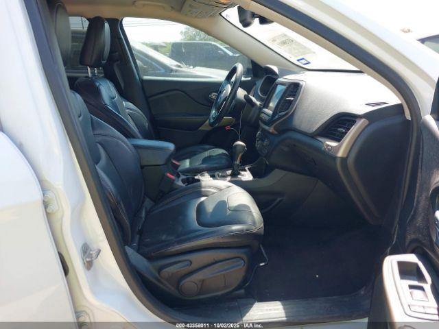 Jeep Cherokee High Altitude Fwd Image 8