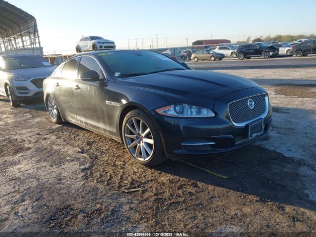 Jaguar XJ Image 1