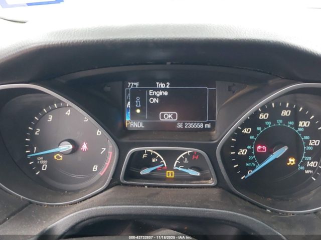 Ford Focus Titanium Image 11