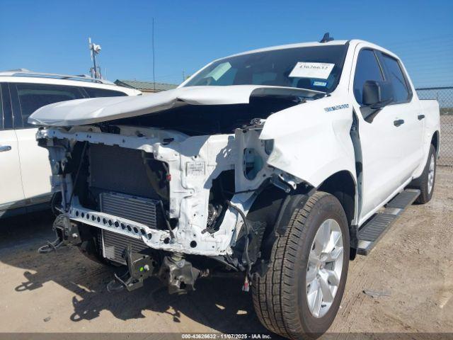 Chevrolet Silverado 1500 2wd  Short Bed Custom Image 5