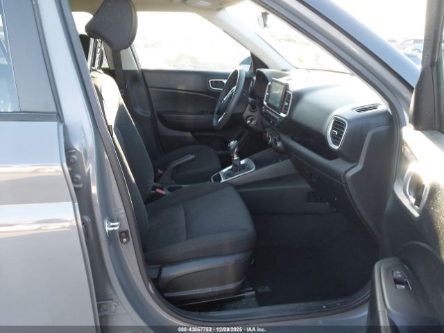 Hyundai VENUE Se Image 5