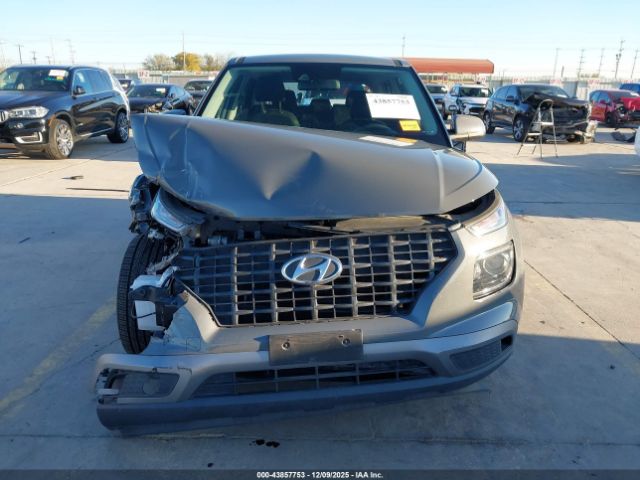 Hyundai VENUE Se Image 10