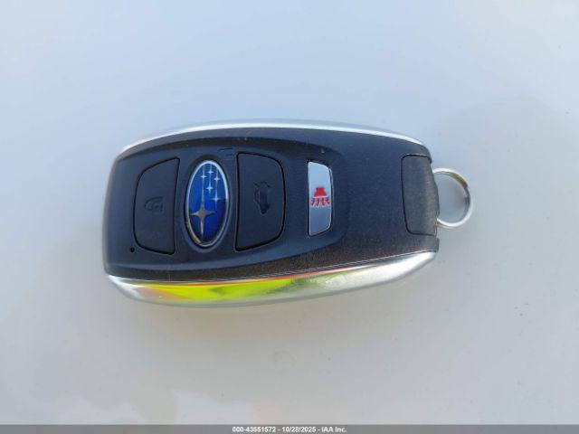 Subaru Crosstrek Limited Image 8