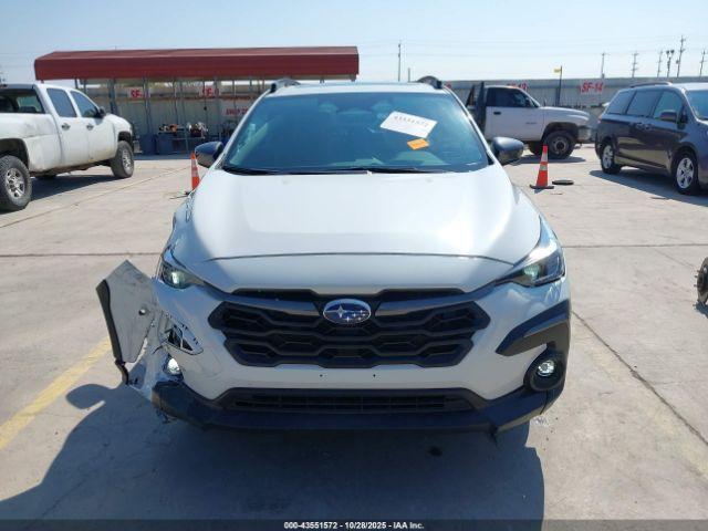 Subaru Crosstrek Limited Image 11