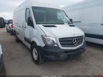  Salvage Mercedes-Benz Sprinter 2500