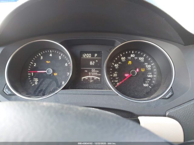 Volkswagen Jetta 1.8t Se Image 7