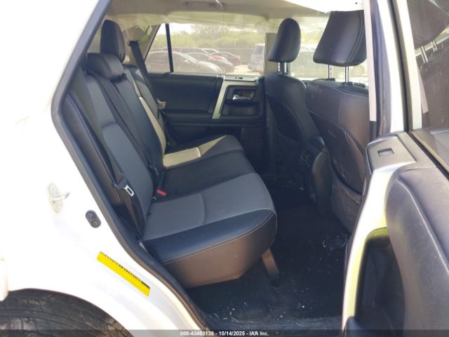 Toyota 4Runner Sr5 Premium Image 15