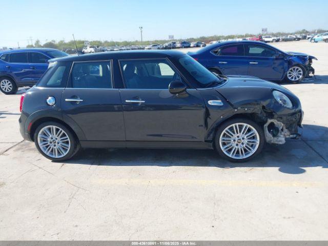 MINI Hardtop Cooper S Image 8